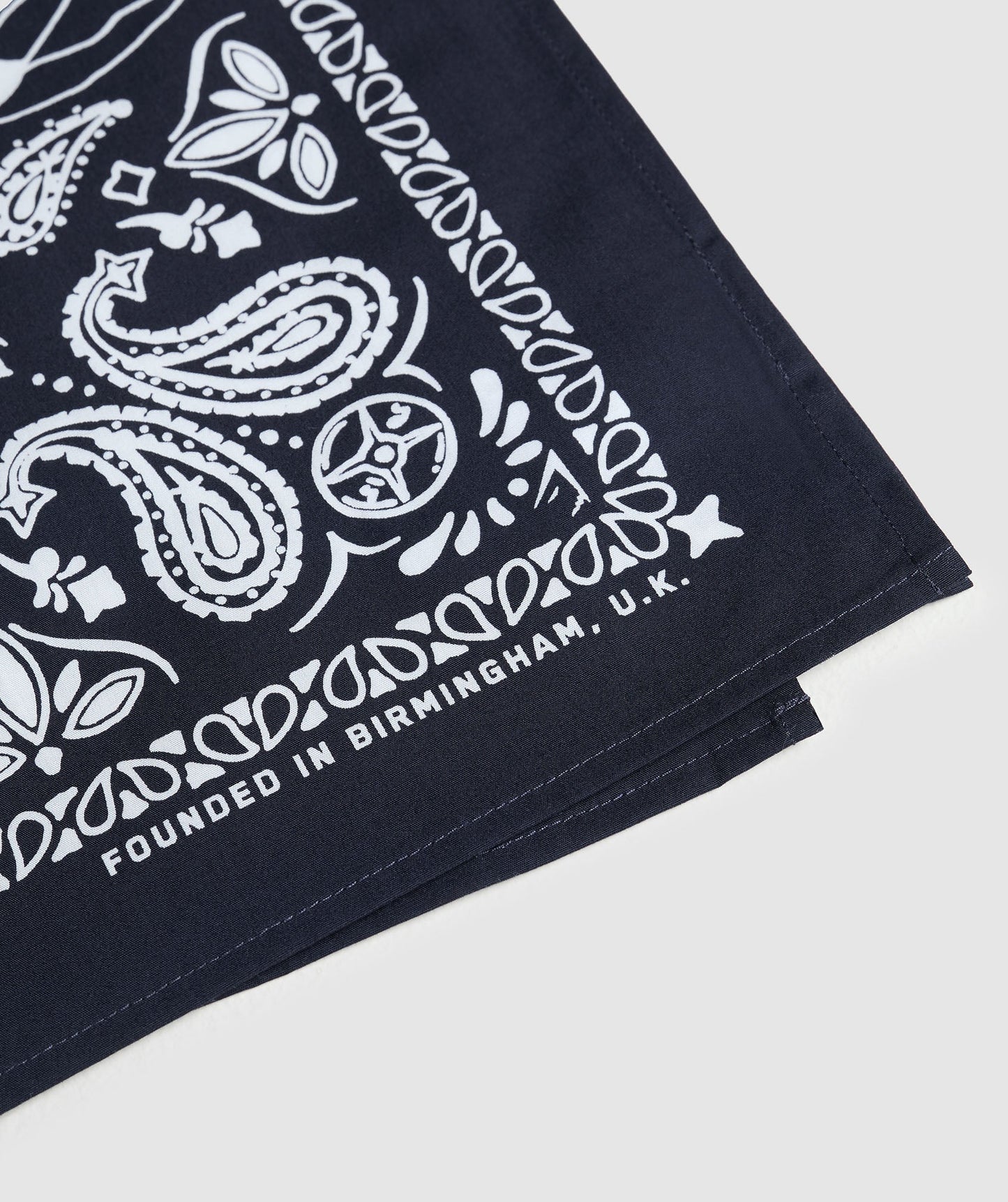 BANDANA