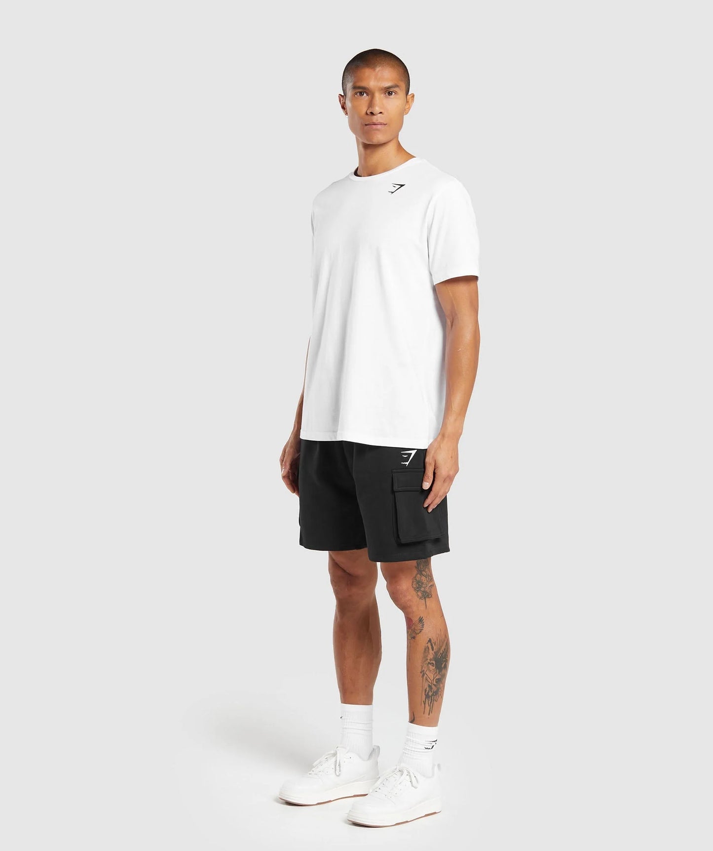Crest Cargo 7” Shorts