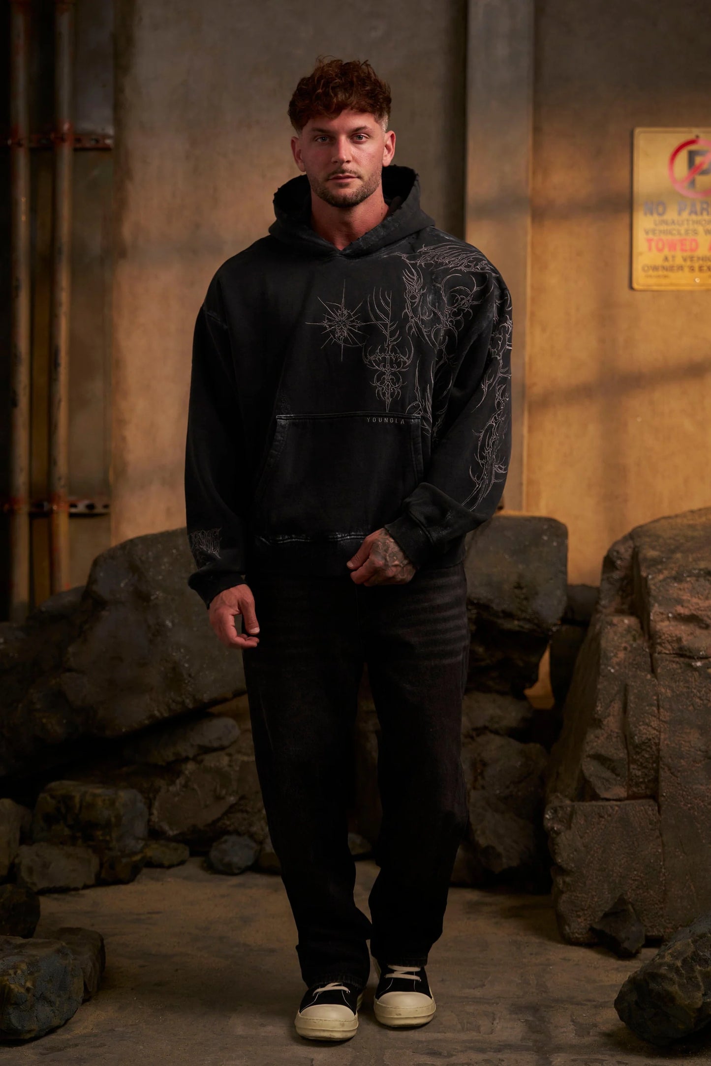 5057 - Cyberpunk Hoodies BLACK