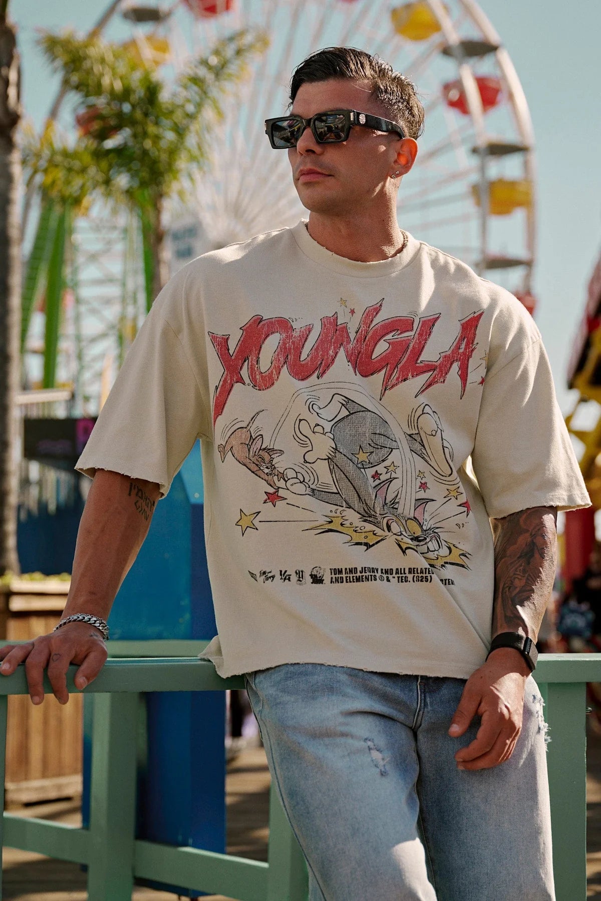 4082 - Tom & Jerry Tees Fight Time