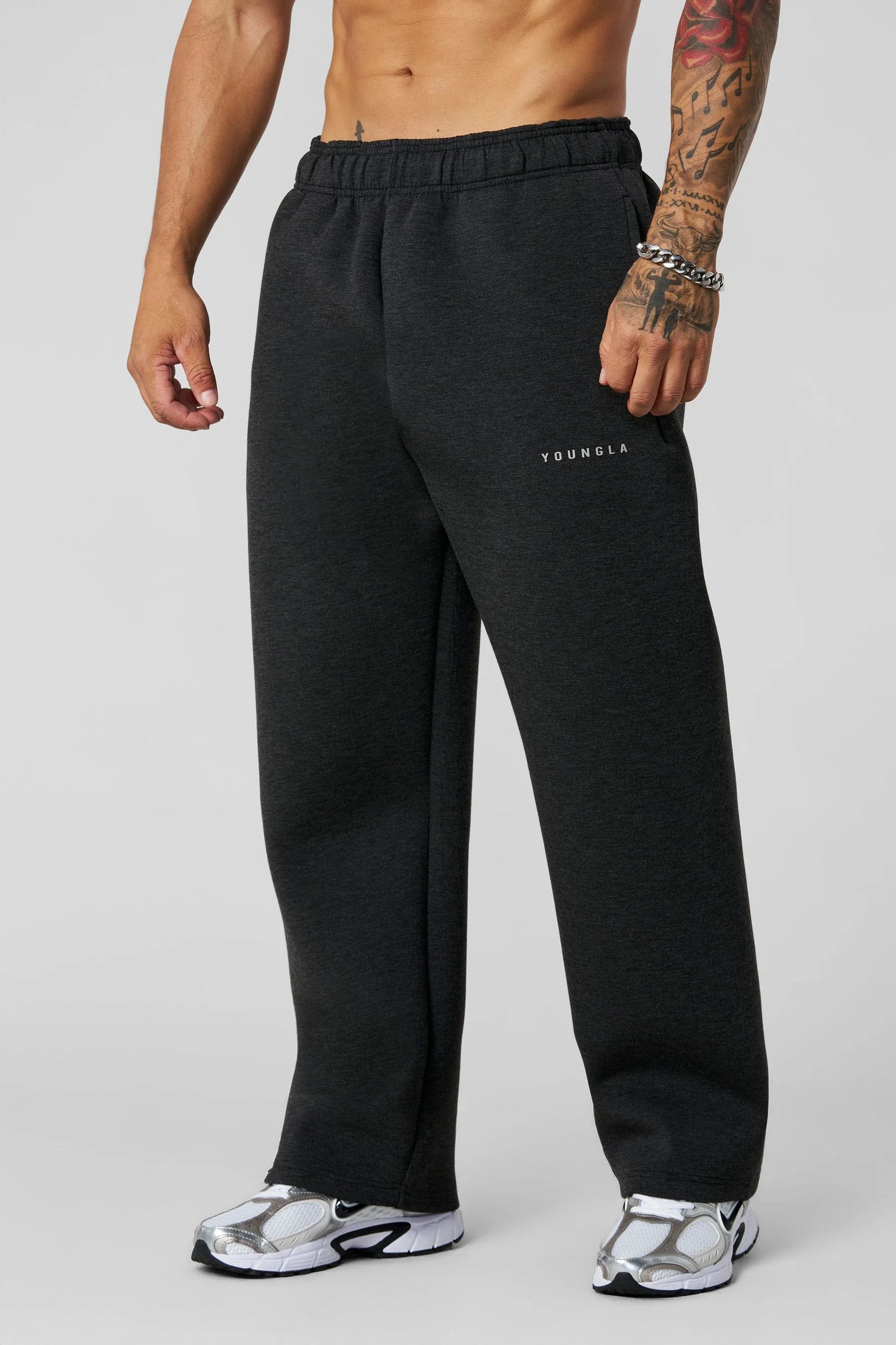 2043 - Scuba Sweats Black