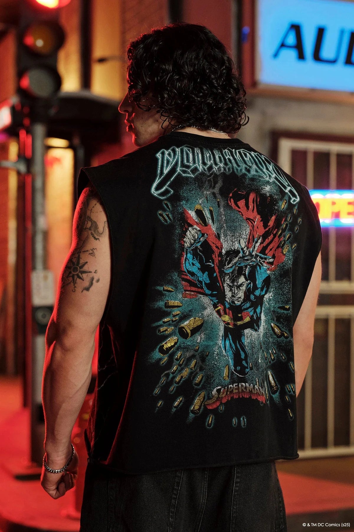 3004 - Superman Cut-Offs Bulletproof