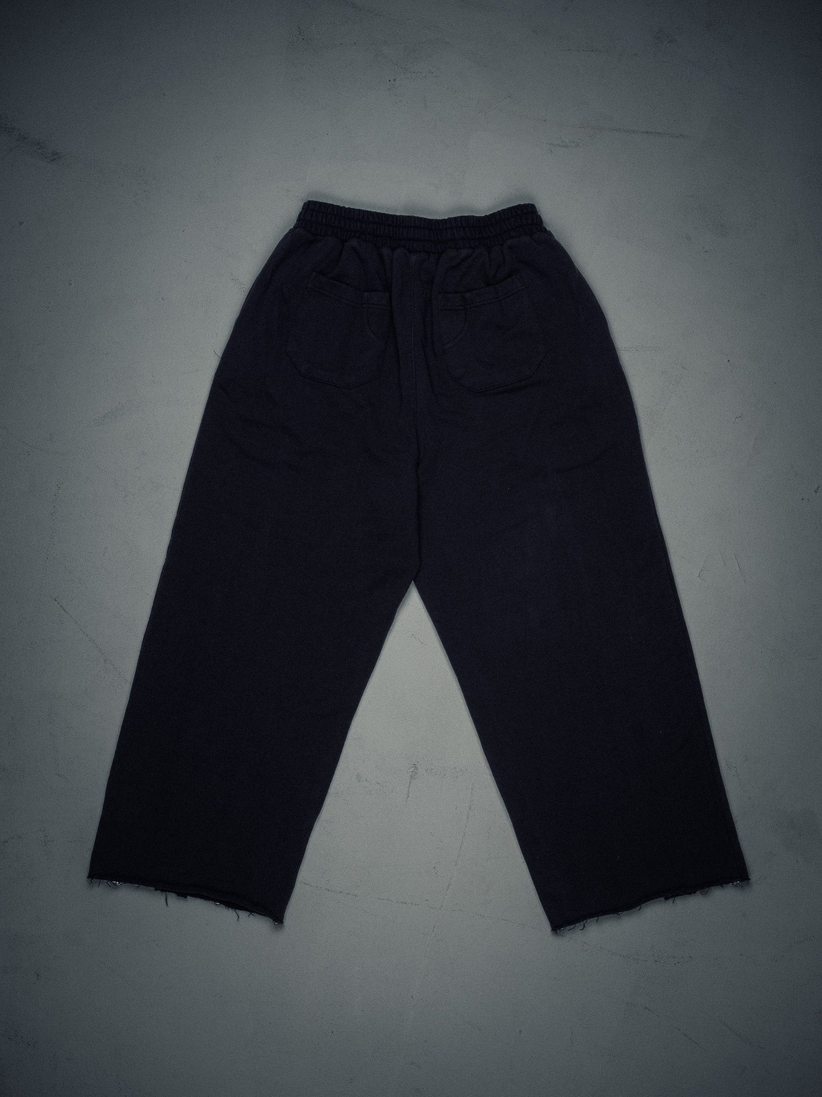 Signature Wideleg Sweats Black