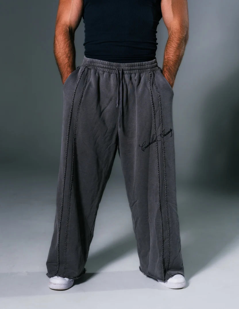 Signature Wideleg Sweats Grey