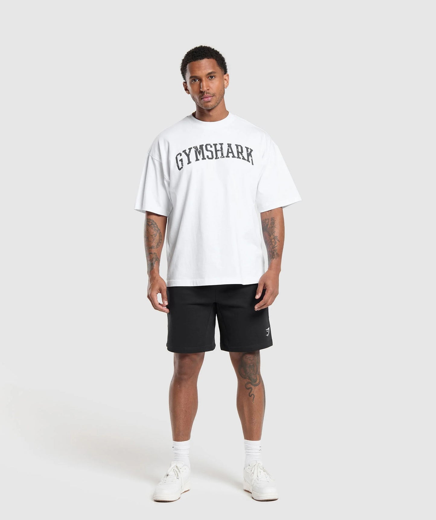 Crest 9" Shorts