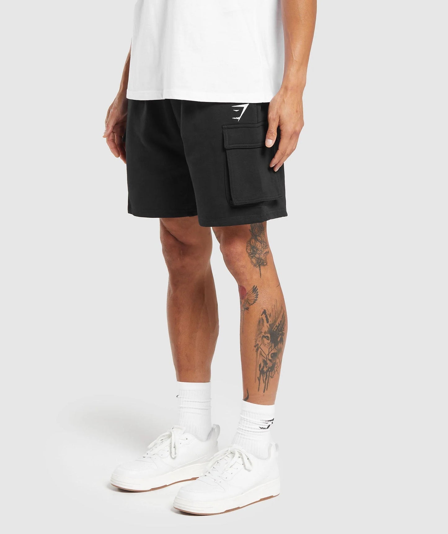 Crest Cargo 7” Shorts