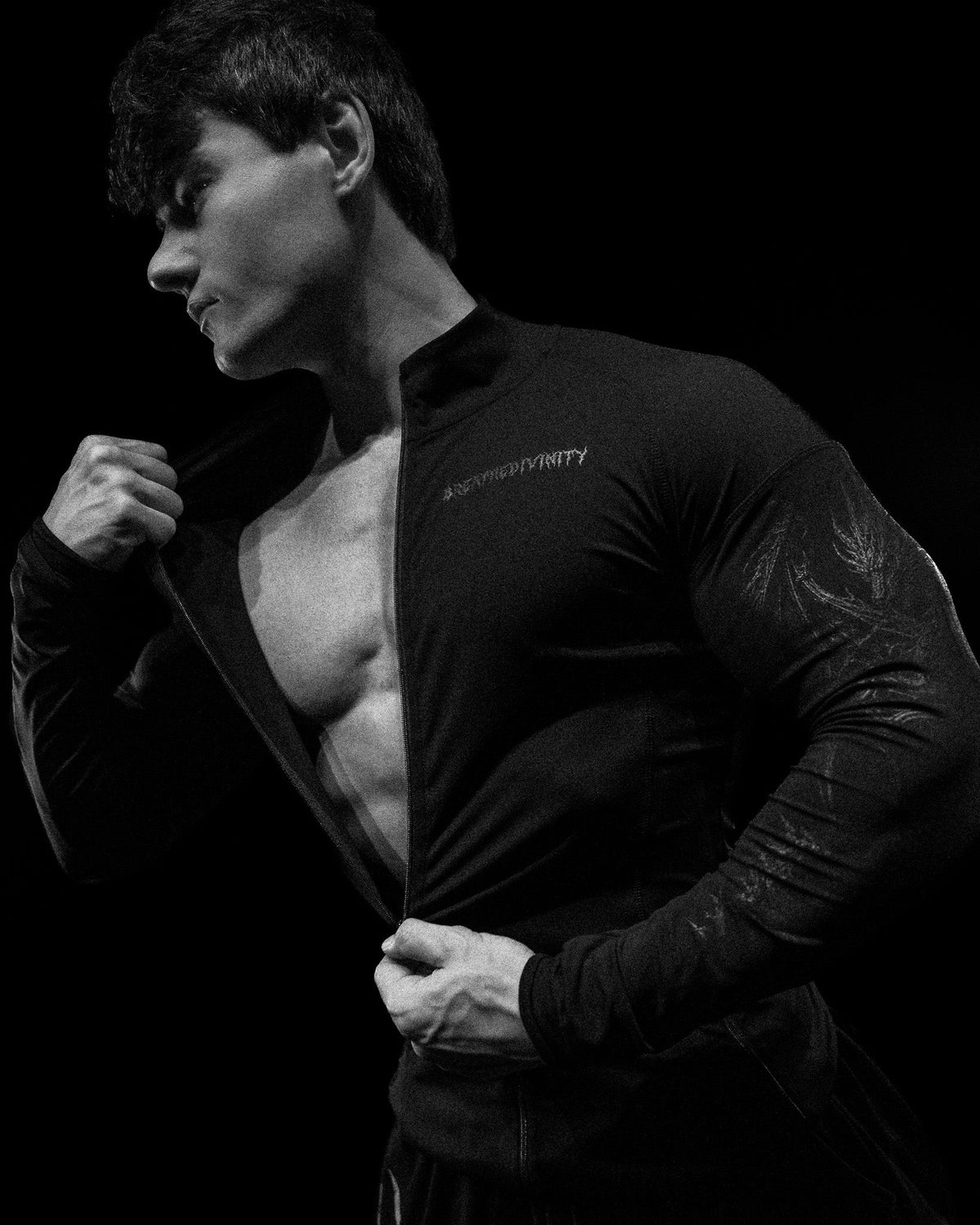 Void Tech™ Blood Wyvern Full-Zip Longsleeve Compression [DARKNESS]AGC7