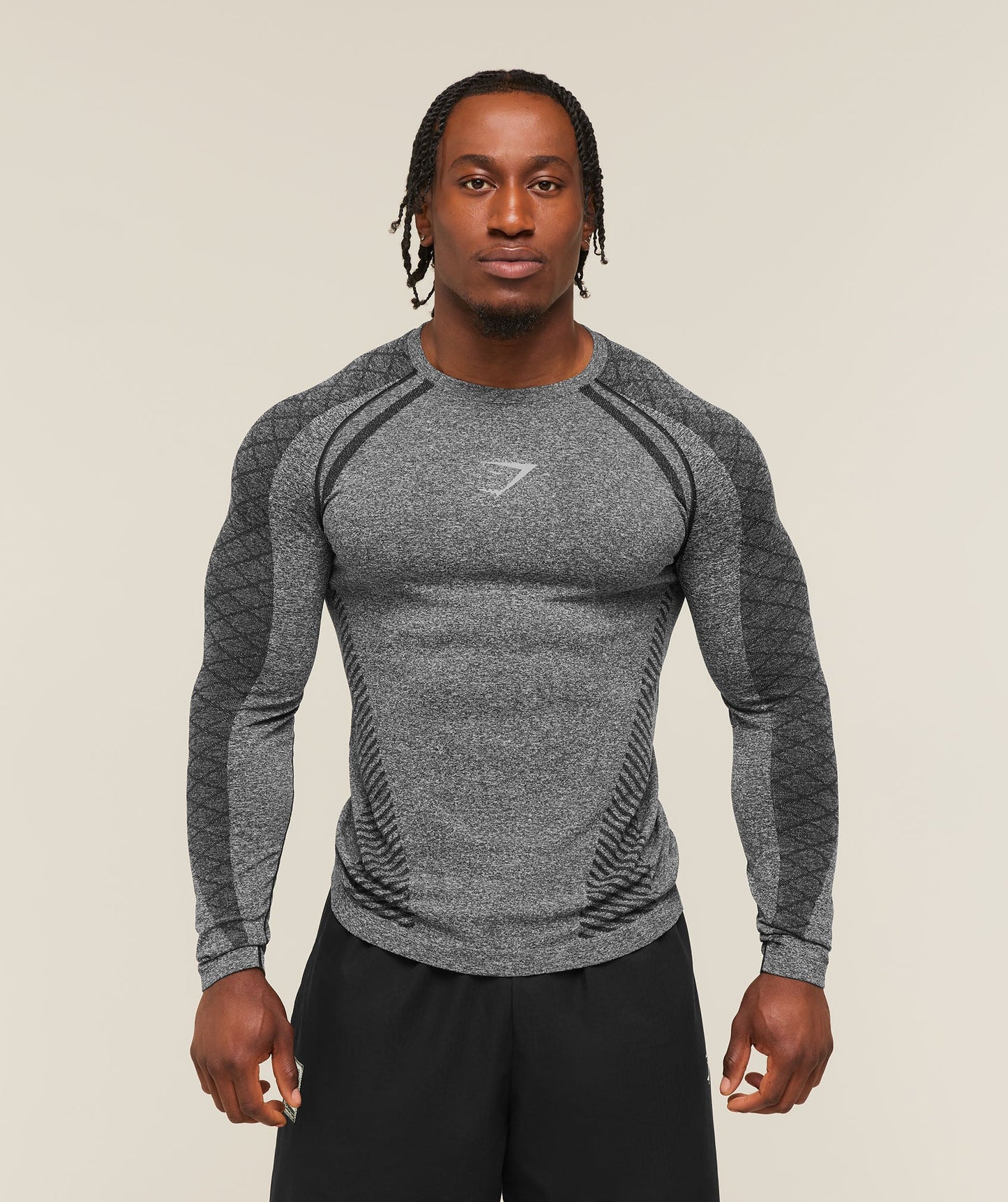 Devant Seamless Long Sleeve T-Shirt-BLACK