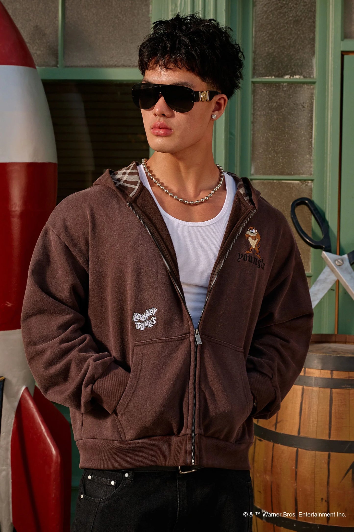 5257 - Looney Tunes Plaid Zip-Ups