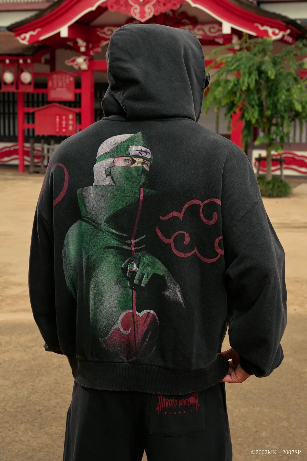 5083 - Naruto Stud Artwork Hoodies-Kakuzu