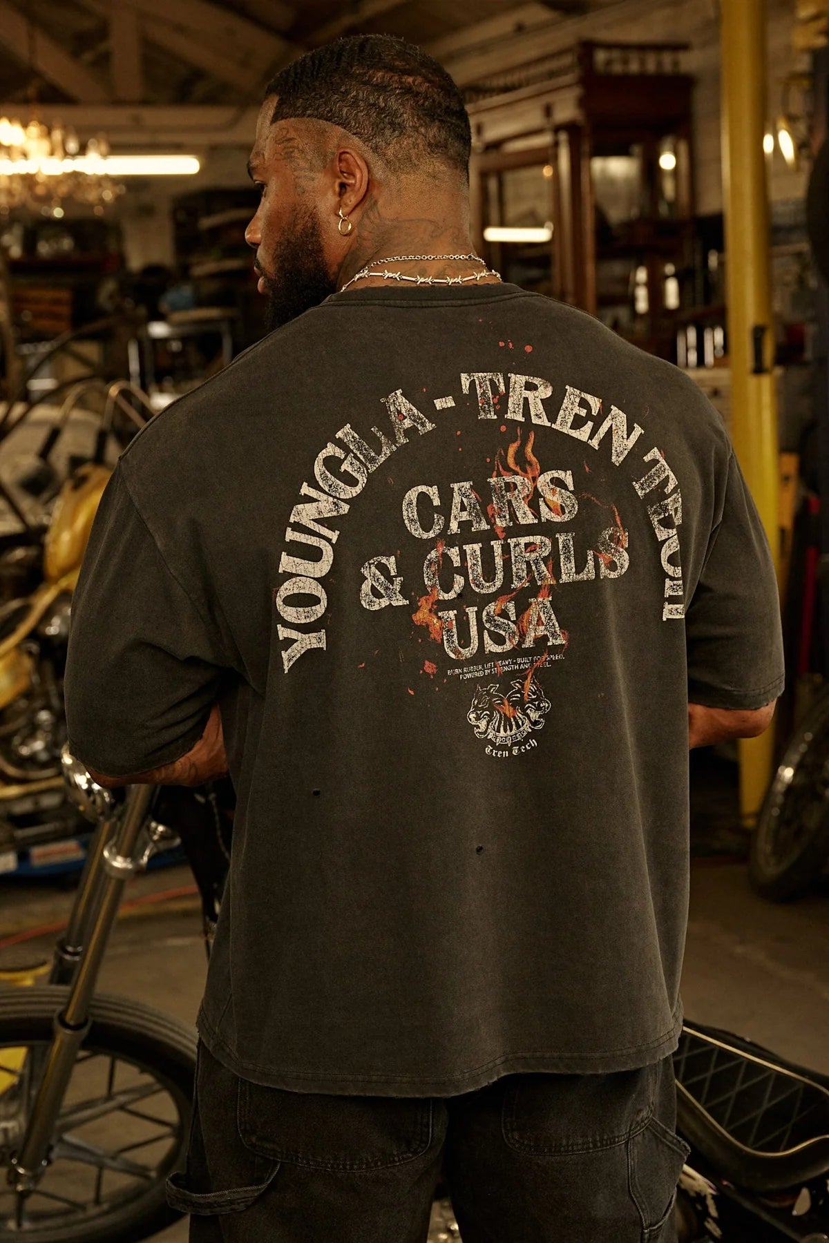 4103 - Cars & Curls - Tees Skull Pistons